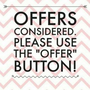 *CLOSET CLEANOUT - MAKE ME AN OFFER*